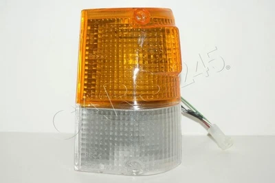 MITSUBISHI Pajero Montero V30 1983-1991 luz de esquina izquierda lado del conductor izquierda Foto 1 de 2