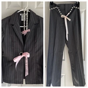 Vtg Amy Byer 2 Piece Pin Striped Girl's Pant Suit Faux Pearl Belt & Necklace 14 - Picture 1 of 21