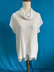"FOREVER NEW"SIZE"M"WOMENS SOFT GREY SHORT SLEEVE TURTLE NECK JUMPER* - Picture 1 of 4