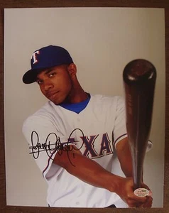 ELVIS ANDRUS SIGNED TEXAS RANGERS 8X10 PHOTO SGC COA CERTIFIED AUTOGRAPH - Picture 1 of 1