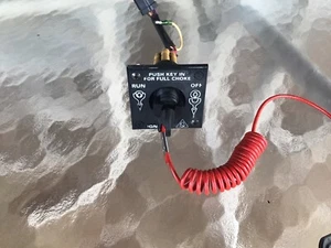 OMC Panel Mount Key Switch And Lanyard # 0176674 - Picture 1 of 4