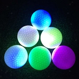6 Stück Leuchtend Golfball LED Golfbälle Golfgeschenke - Bild 1 von 11