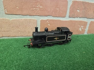 Tri-ang Hornby HO OO British Jinty Steam Locomotive - Picture 1 of 6