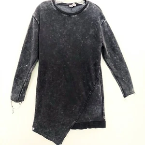 Sudadera Vestido DIVIDIDA Gris Mediana Mordida de Tiburón Crudo Dobladillo Lavado con Ácido - Imagen 1 de 12