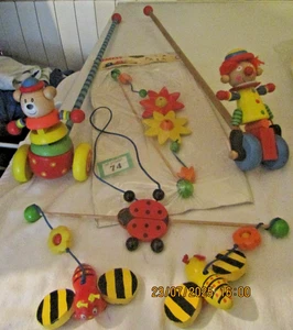 Heimess Wooden Mobiles & Push Along Toys Bundle - Picture 1 of 4