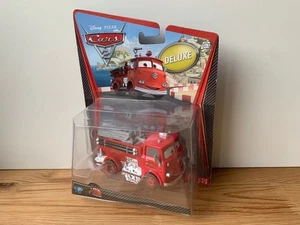 Disney Cars 2 Pixar Red Deluxe Fire Truck Feuerwehr Mattel Metall 1:55 - Bild 1 von 6