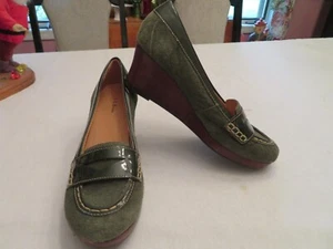 LL Bean Lt. Green Suede Wedge Shoes w/ Leather Over Toe & Trim Size 7M - Picture 1 of 6