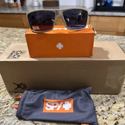 Gafas de sol Spy Optics color casco es filtro arena mate categoría S3 nuevas con bolsa.cpix Foto 1 de 4