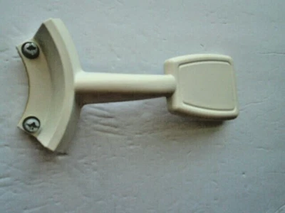 KICHLER 52"" VENTILADOR DE TECHO BRAZO/SOPORTE DE REPUESTO BLANCO NÚMERO PT AG5290 Foto 1 de 4