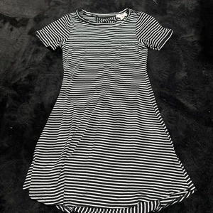 GB Girls Size Medium Black Striped Dress Short Length - Picture 1 of 2