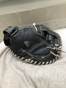 Easton Prowess Girls Broken In Tight Fit 32,5" Softball Catchers Mitt Right - Bild 1 von 15