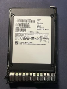 Samsung PM1653 Solid State Drive Samsung MZILG3T8HCLS-00A07 SAS SSD - Afbeelding 1 van 1