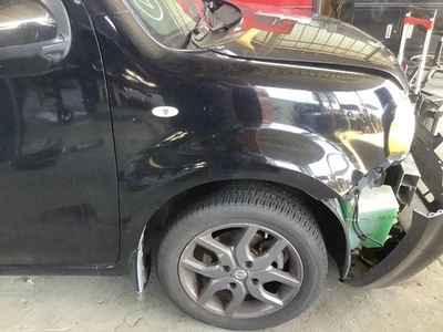 Para-lama dianteiro direito usado serve: 2009 Nissan Cube exc. Krom frente direita grau A - Imagem 1 de 4