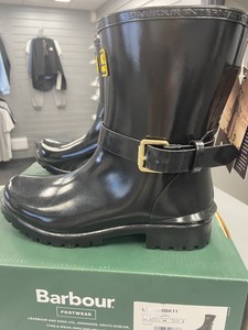 barbour short wellies
