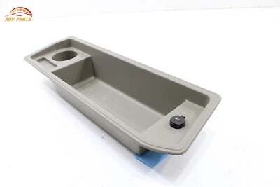 Hummer H2 2003-2004 maletero lado del pasajero derecho cuarto moldura panel de cubierta OEM Foto 1 de 4