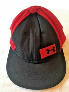 Under Armour Hat Red Black Cap YOUTH Stretch Fit Small - Medium Nice - Picture 1 of 5