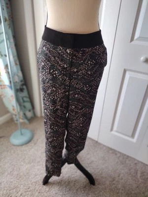 Pantalones florales Ann Taylor LOFT para mujer verdes negros sedosos talla 10 usados en excelente estado ¡Preciosos! Foto 1 de 4