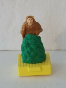 WIZARD of OZ Bert Lahr COWARDLY LION Animated Figure BLOCKBUSTER 1997 Excellent - Picture 1 of 2