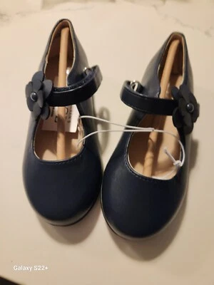 Nuevo con etiquetas Zapatos cómodos flexibles para niños pequeños, azul marino, talla 9 Foto 1 de 3