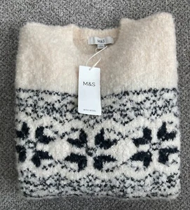 BNWT M&S Ladies Natural Fair Isle Crew Neck Relaxed Fit Jumper Size M & L - Picture 1 of 4