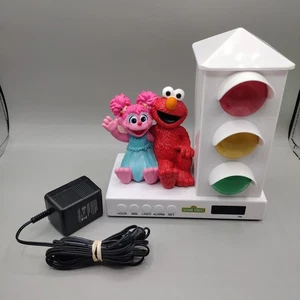 It's About Time Stoplight Sleep Enhancing Alarm Clock Sesame Street Elmo Abby - Picture 1 of 15