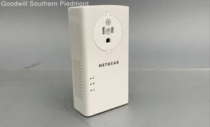 NETGEAR PLP2000 Powerline 2000 + Extra Outlet - Untested - Picture 1 of 9