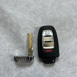 FOR PARTS ONLY ORIGINAL AUDI S4 OEM SMART KEY LESS ENTRY REMOTE FOB CUT - Picture 1 of 9