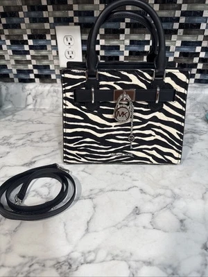 MICHAEL KORS HAMILTON SMALL SATCHEL KEY LOCK CROSSBODY BAG ZEBRA MK BLACK WHITE - Image 1 of 4