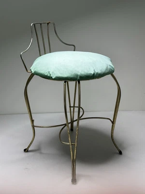 Taburete de tocador vintage con marco de alambre de metal dorado (Joal-Flex Inc.) Foto 1 de 4