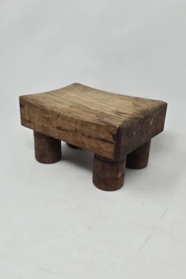 Taburete de pie de madera artesanal vintage - 6,75"x5"x4" - decoración rústica Foto 1 de 4