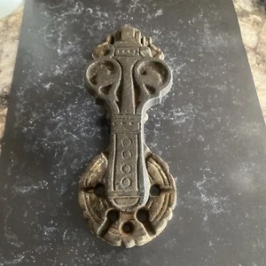 Antique Circa 1877 Victorian Cast Iron Door Knocker (1) - Picture 1 of 4