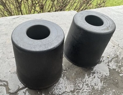 Front strut dust boot covers, 2x VW Rabbit Scirocco Porsche 924 931 171 412 135 - Image 1 of 3