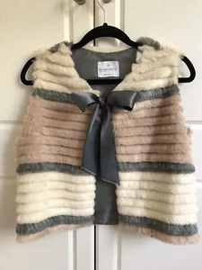 RINASCIMENTO CREAM PINK GREY FAUX FUR SHORT GILET SIZE M - Picture 1 of 5
