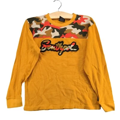 Camisa térmica Southpole Boys tejida gofre grande manga larga naranja camuflaje ribete Foto 1 de 4