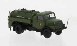 Brekina 71477 IFA S 4000-1 Tankwagen, 1960, NVA, 1:87 - Bild 1 von 1