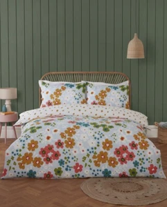 Betty Blumen und Tupfen Bettwäscheset mit Druckknopfverschluss voll wendbar - Bild 1 von 2