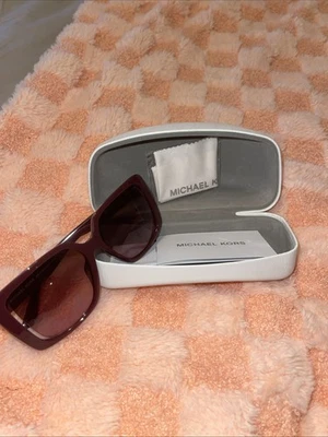 Gafas de sol para mujer Michael Kors Foto 1 de 4