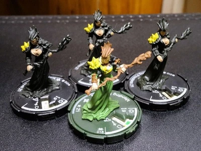 Mage Knight Mending Priestess 4-set, rare overseas figure, 20+ years old EE1 - Image 1 of 4