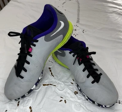 Tenis de fútbol Nike Tiempo React Legend 9 PRO IC talla 8,5 DA1183-017 Foto 1 de 4