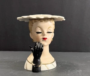 Vaso vintage NAPCO 1958 C3282B testa di donna guantato mano a faccia - Foto 1 di 7