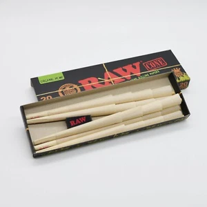 RAW Black King Size Cones pre rolled/ vorgedrehte konische Hülsen ungebleicht - Bild 1 von 6