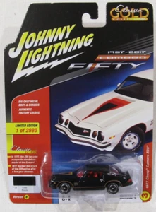 JOHNNY LIGHTNING R4 CLASSIC GOLD 1977 CHEVY CAMARO Z/28 B 1 OF 2.980 BLACK - Bild 1 von 6