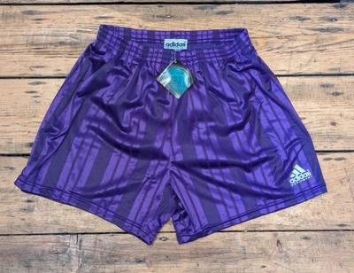 Pantalones Cortos de Fútbol para Hombres Adidas EQUIPAMIENTO VINTAGE 34 Fútbol Púrpura M/D6/F44 NOS Años 90 Foto 1 de 4