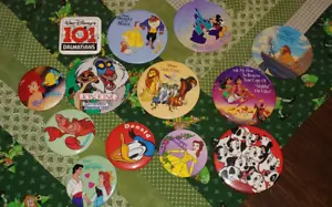 13 Pinbacks Vintage Disney Películas y Varios - Imagen 1 de 5