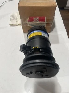 New GM 1131670 R-12 HR6 A/C Compressor Fiero Camaro S20 Astro 2.5L 2.8L - Picture 1 of 7