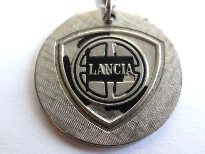 porte clés automobiles LANCIA logo garages concessions années 60 - Photo 1/3