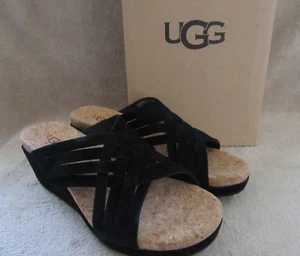 UGG Australia 1019976 Lilah Wedge Black Suede Shoes Sandals US 8 M EUR 39 Neu mit Karton - Bild 1 von 8