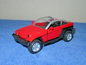 JEEPSTER 1:32 SCALE NEW-RAY OPENING DOORS  - Picture 1 of 9