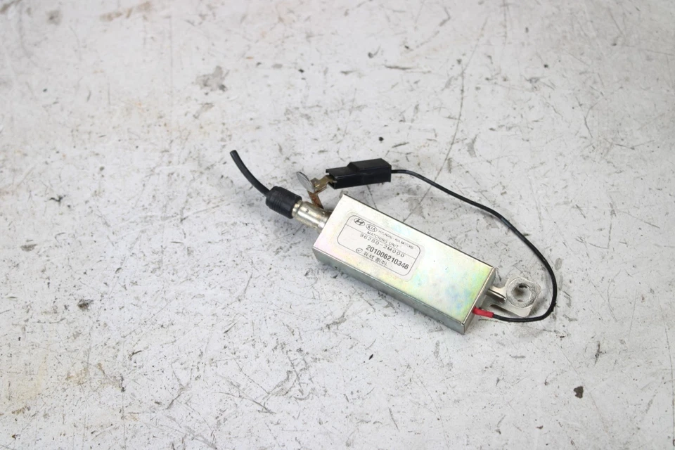 2010-2016 现代 Genesis Coupe 收音机天线放大器 96280-2M000 — 第 1/2 张图片