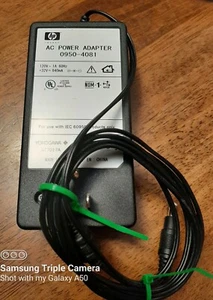 Adaptador de alimentación de CA HP original FABRICANTE DE EQUIPOS ORIGINALES 0950-4081 PhotoSmart IEC 60950 artículos *ENVÍO GRATUITO* - Imagen 1 de 3